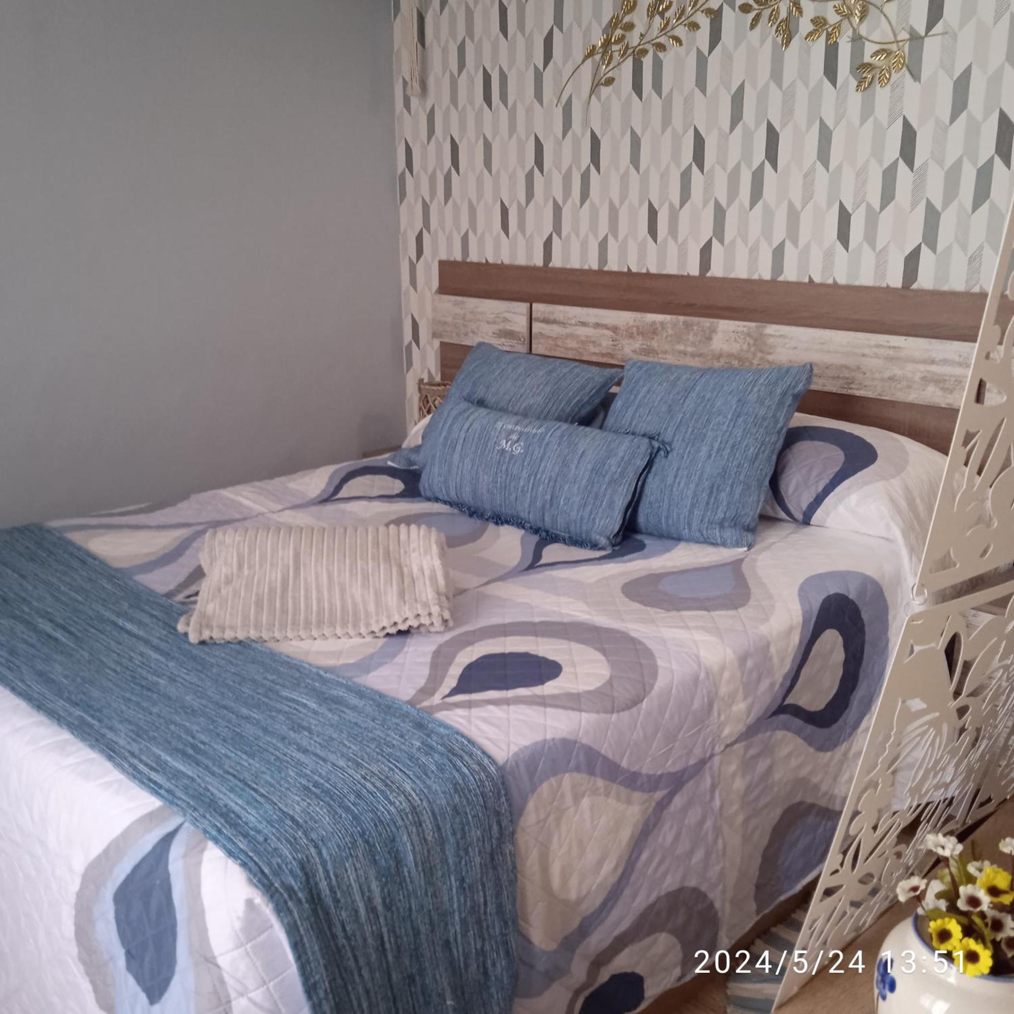 Apartamento Turistico El Empedrado De M&G Colmenar de Oreja Екстер'єр фото