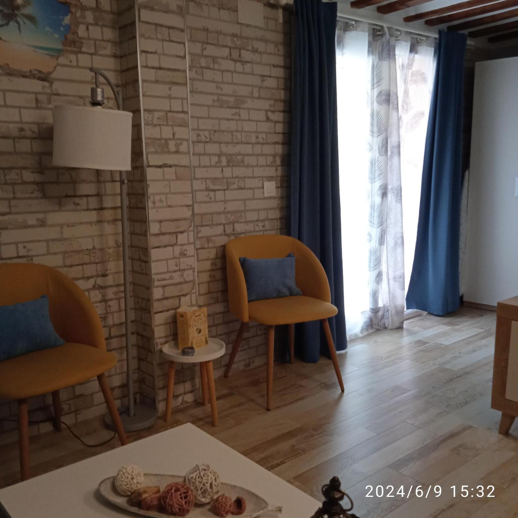 Apartamento Turistico El Empedrado De M&G Colmenar de Oreja Екстер'єр фото